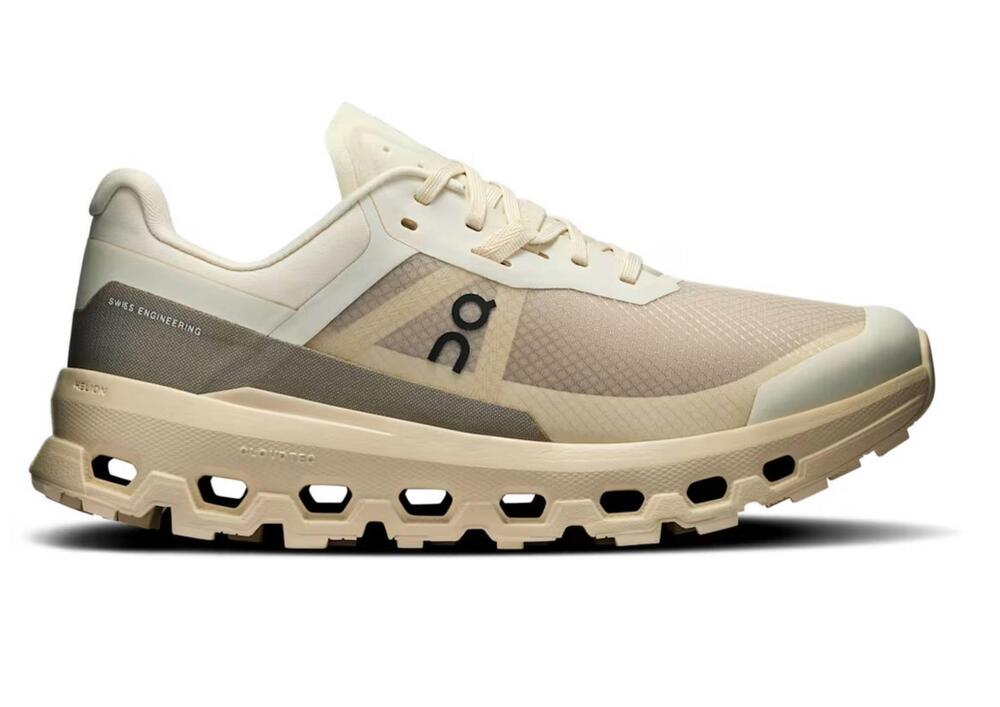 NEW ON RUNNING women’s cloudvista 2 shoes in cream desert